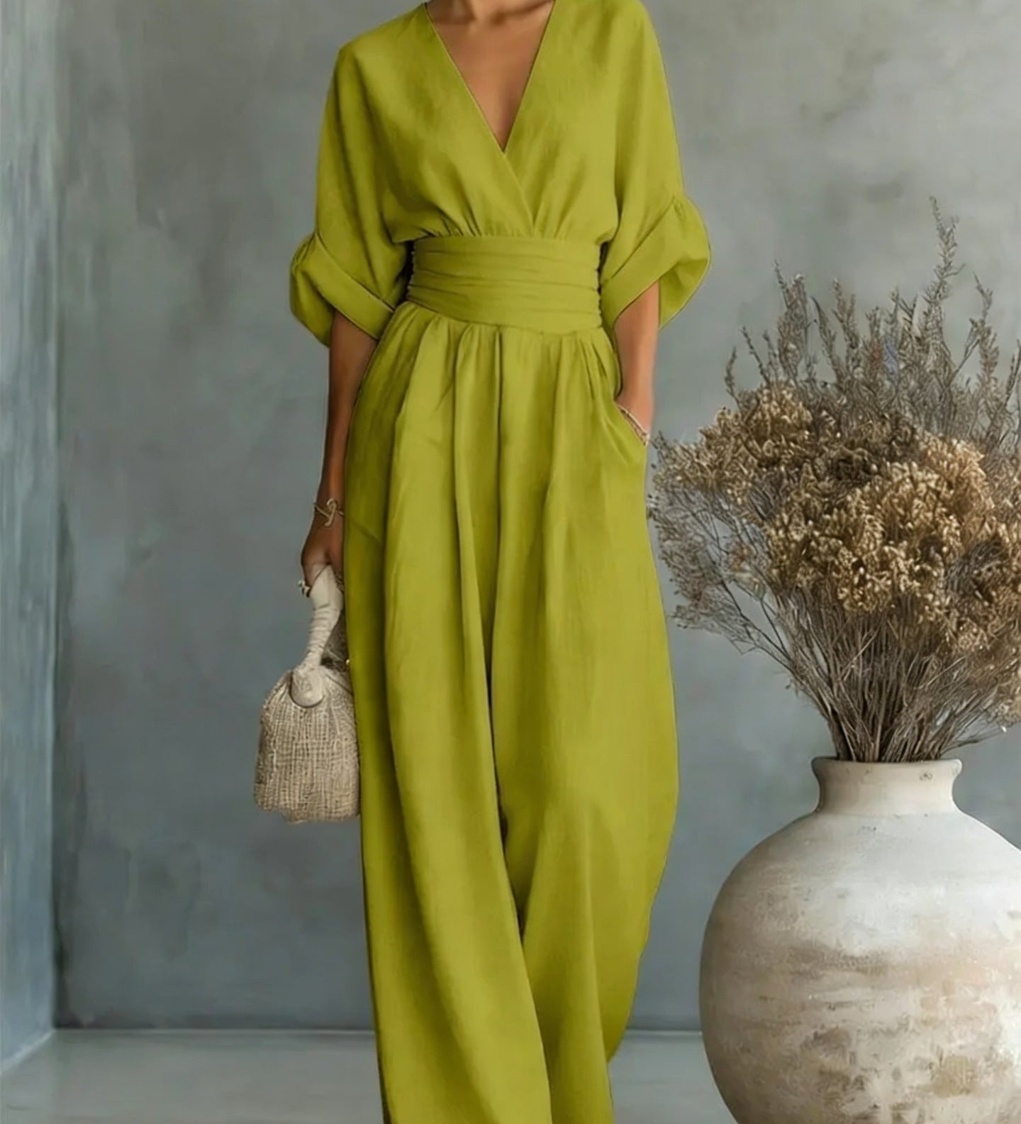 Abito Elegante a V, Schiena Nuda e Maniche Fluide